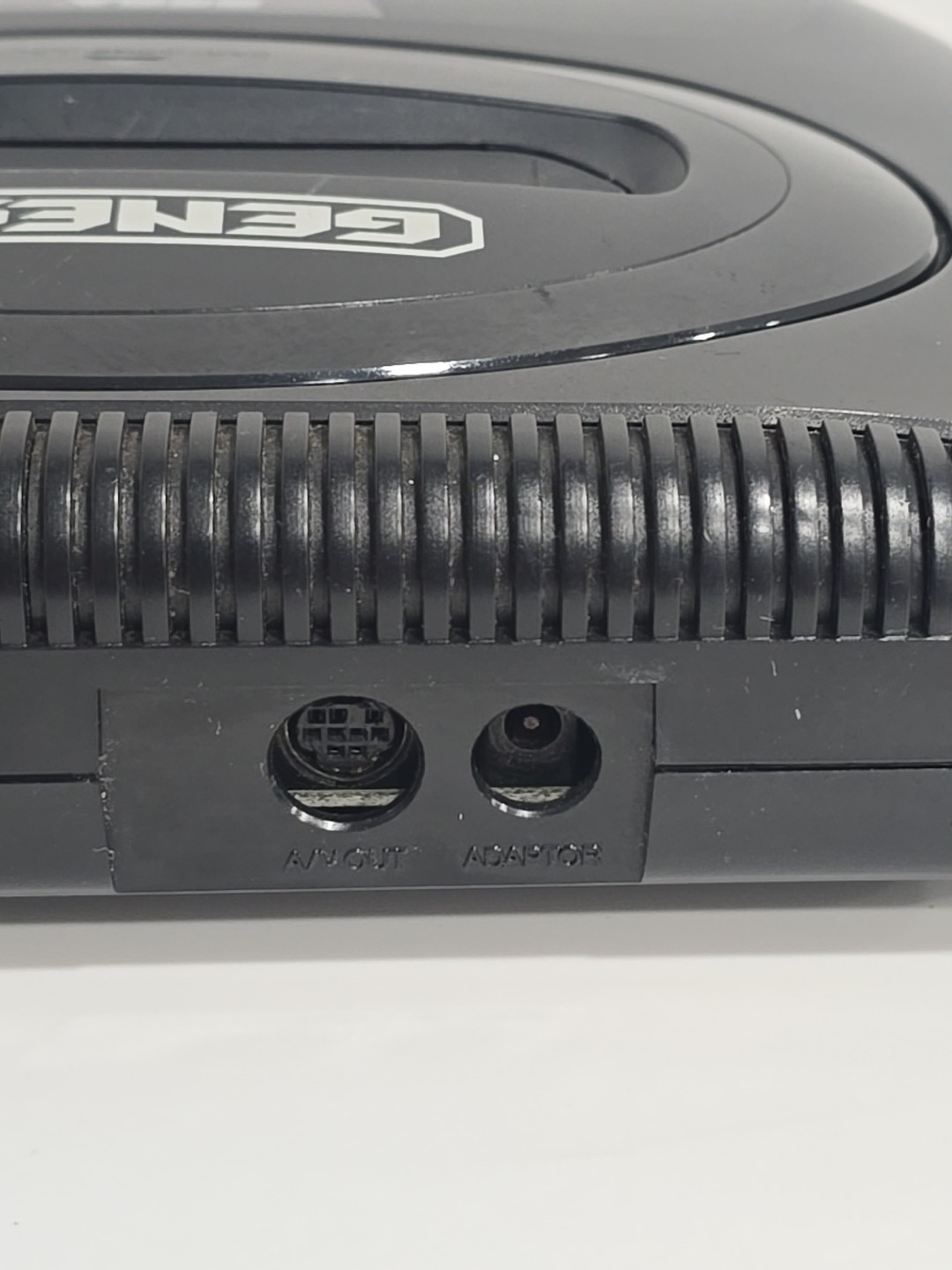 Sega Genesis II Console Model 1631 + 2 Controllers & 6-Pak Game Cartridge TESTED