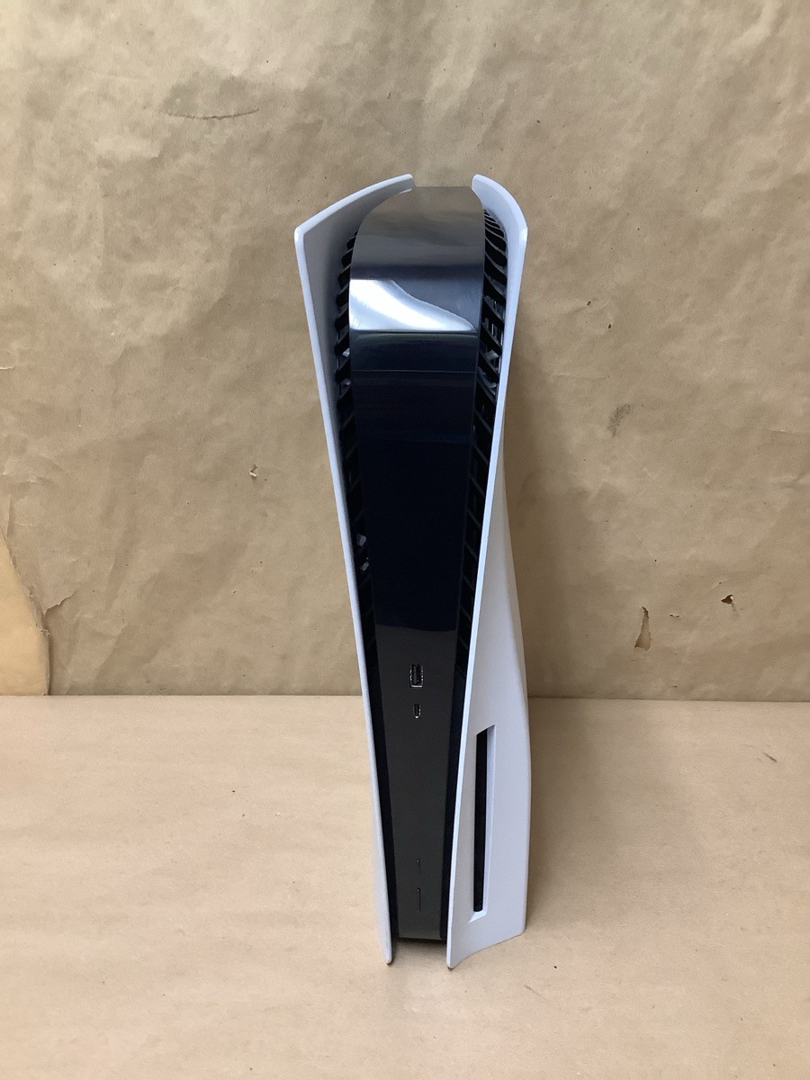 SONY PLAYSTATION 5 PS5 825GB CFI-1215A (G29018472)