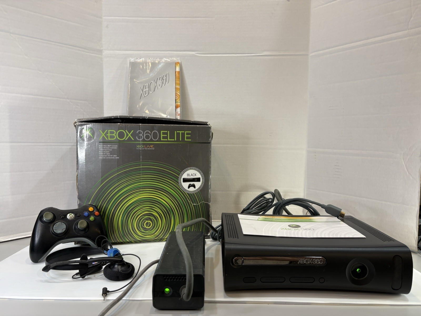 Microsoft Xbox 360 ELITE Core Model Complete Video Game Console System 120GB