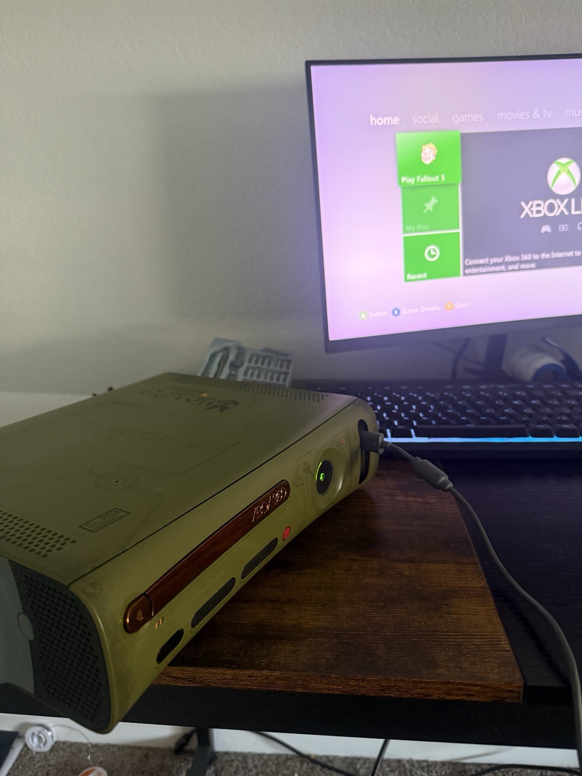 Xbox 360 Halo 3 Special Edition Console