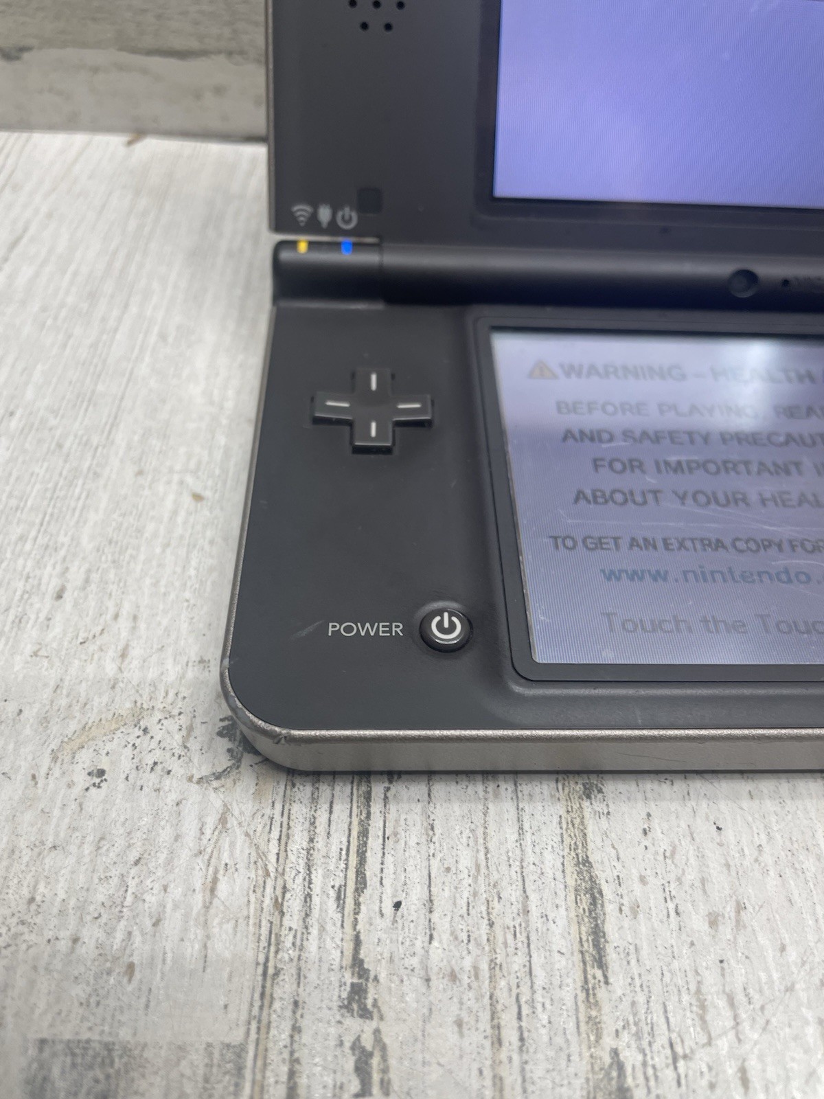 Nintendo UTL-001 DSi XL Gray Bronze Handheld System w/ Charger – Tested