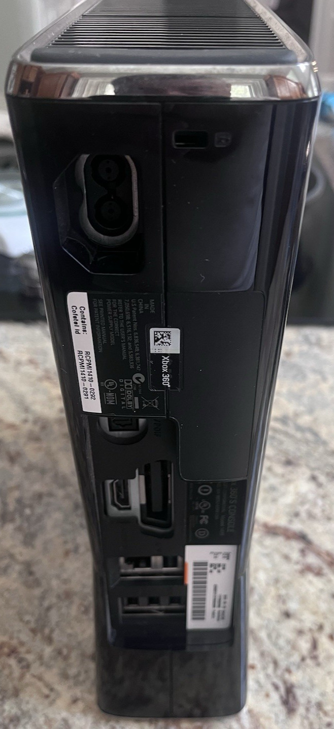 Microsoft Xbox 360 S Slim 250GB Console System + Controller – Tested Working