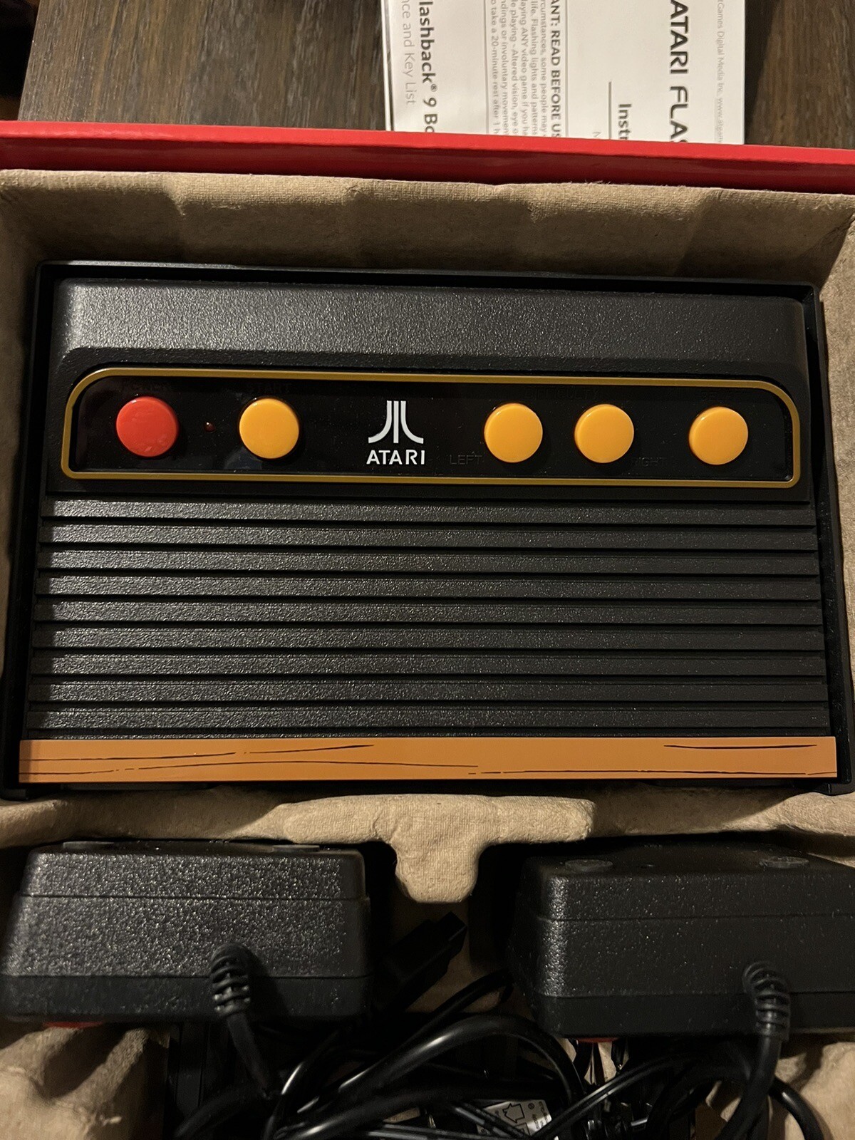 Atari Flashback 9 Deluxe Console with 110 Built-In Games . (Used Once) Mint