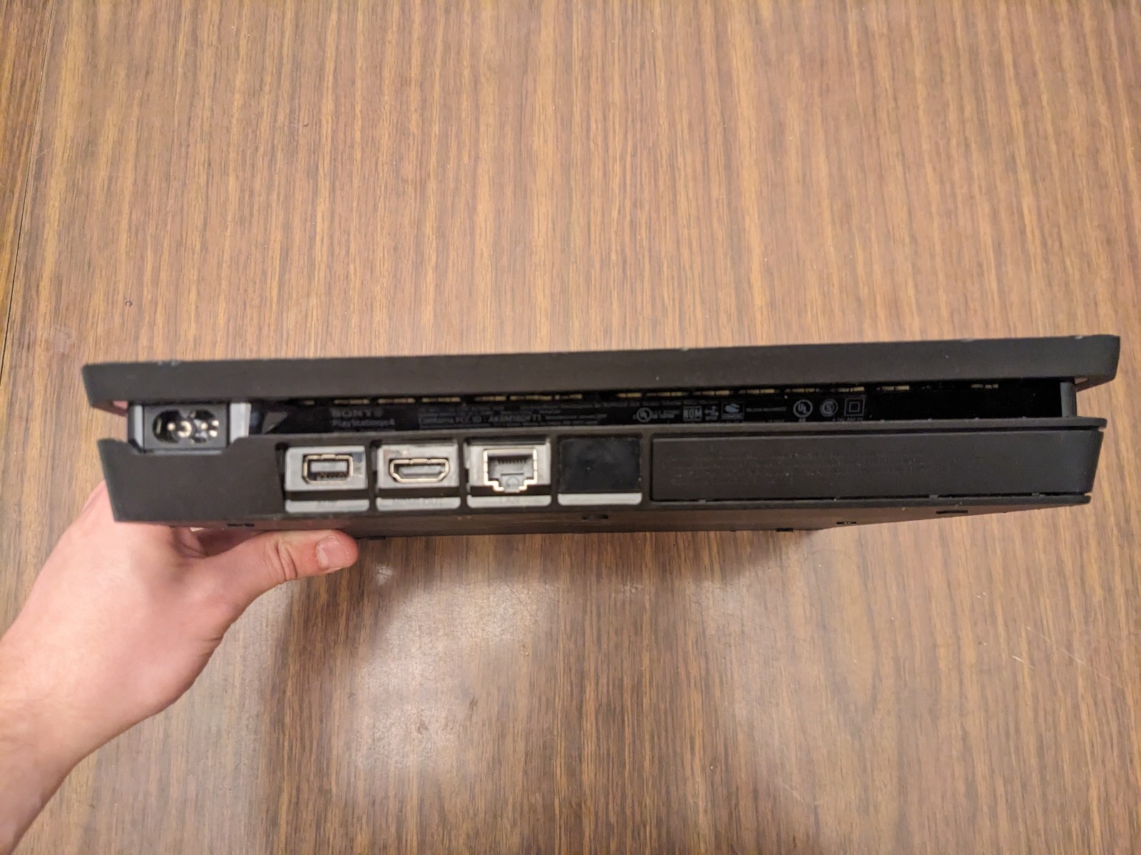 Sony PlayStation 4 Slim 1TB Console – Low Firmware 9.00
