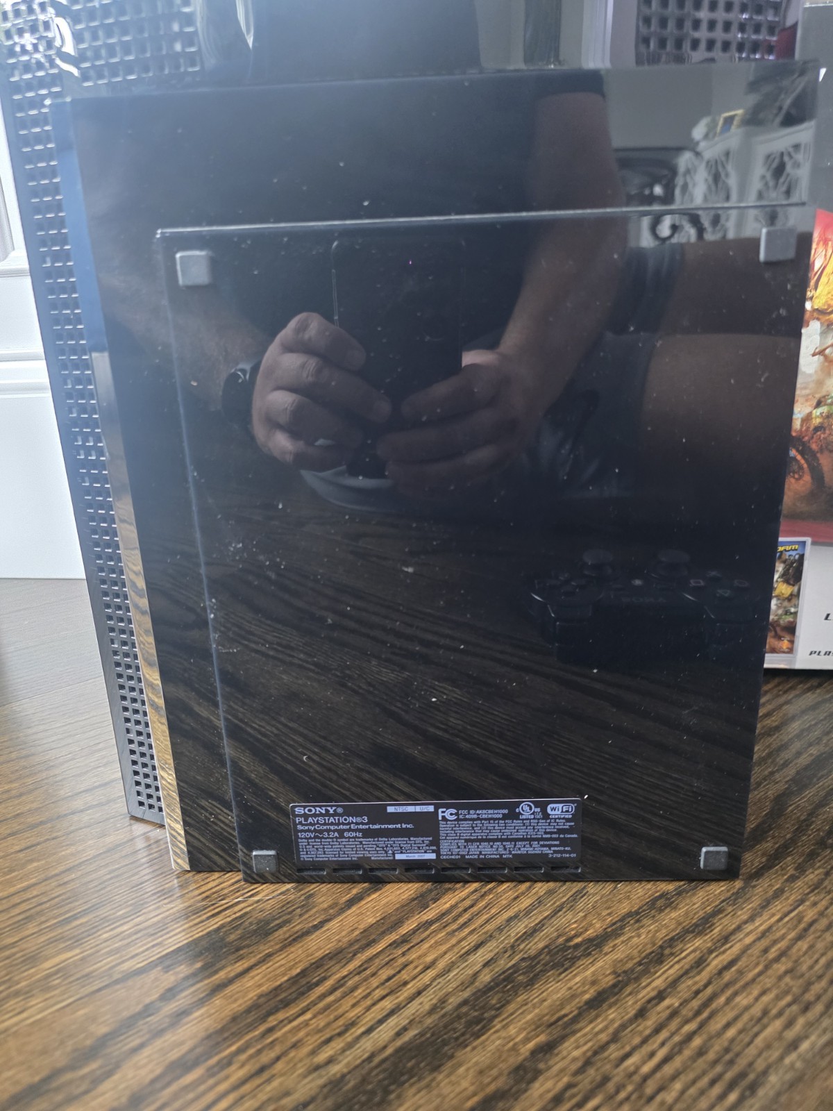 Sony PS3 CECHE01 Console Backwards Compatible 80GB Bundle – In Box 1 Controllers