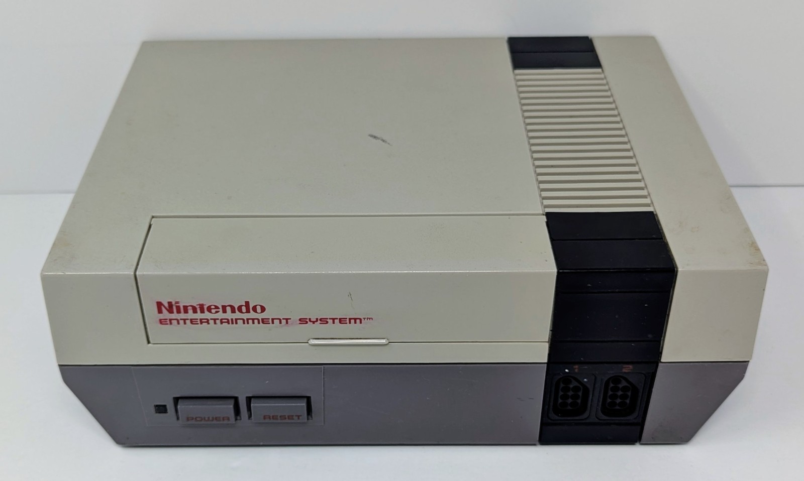 Nintendo NES Console Bundle w/ Super Mario/Duck Hunt – Tested & Working!
