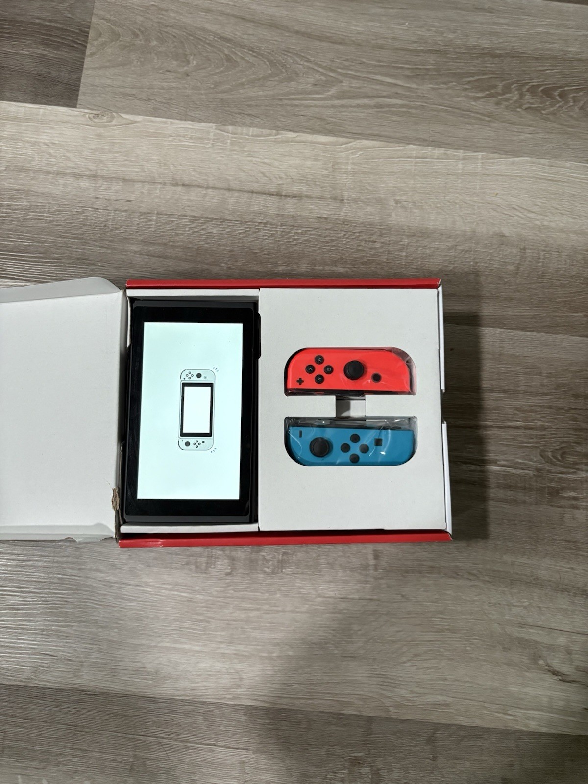 Nintendo Switch Console Bundle Mario Kart 8 Deluxe Neon Red Blue Joy-Con