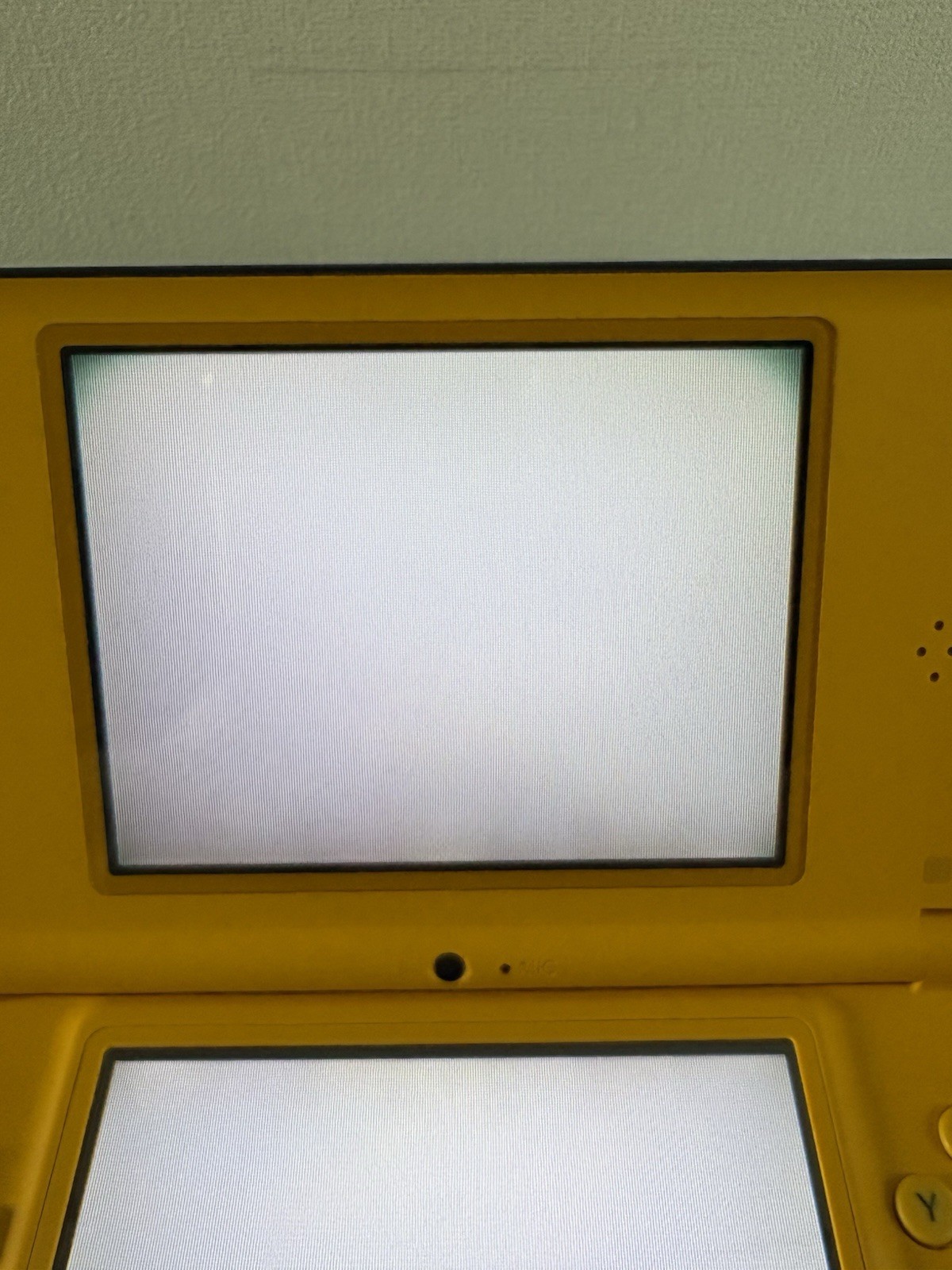 Nintendo DSi LL Yellow Console With charger BOX USED