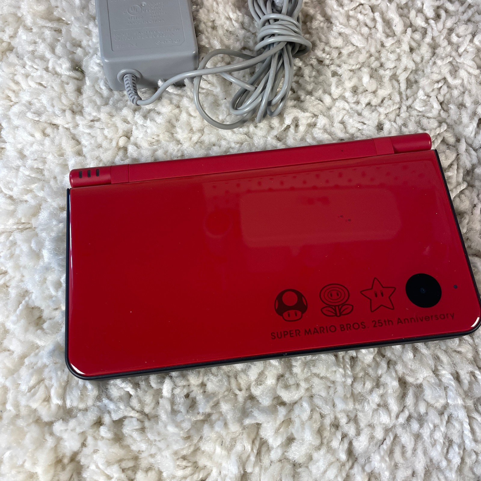 Nintendo DSi XL 25th Anniversary Super Mario Bros. Red Handheld UTL-001 in Box