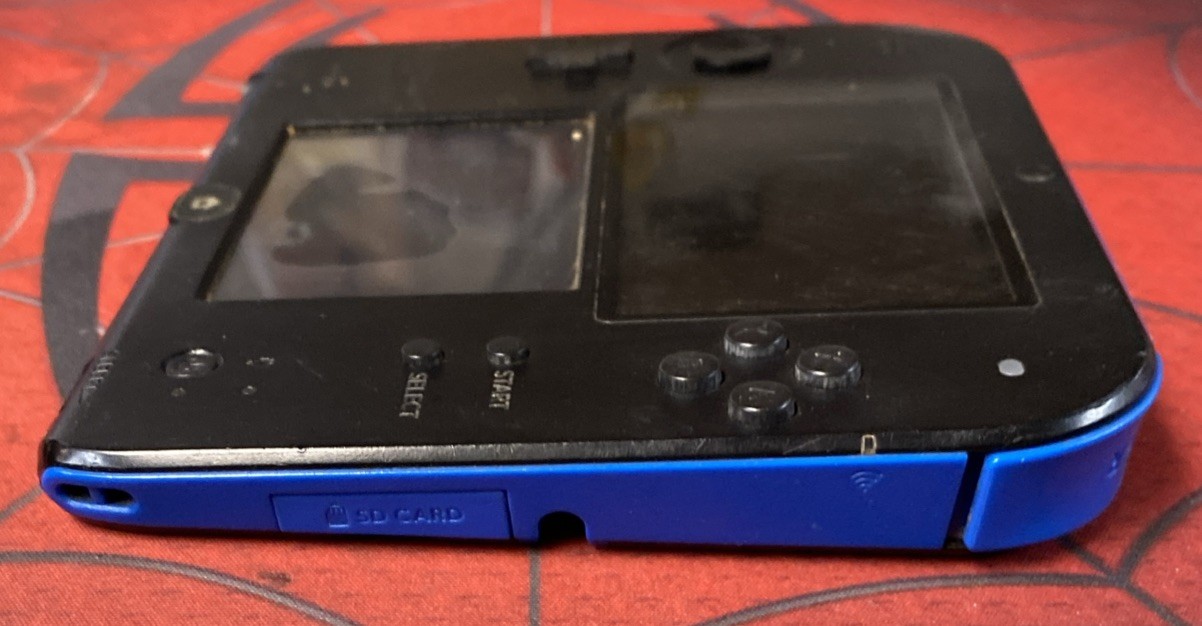 Nintendo 2DS System Blue *Parts or Repair*