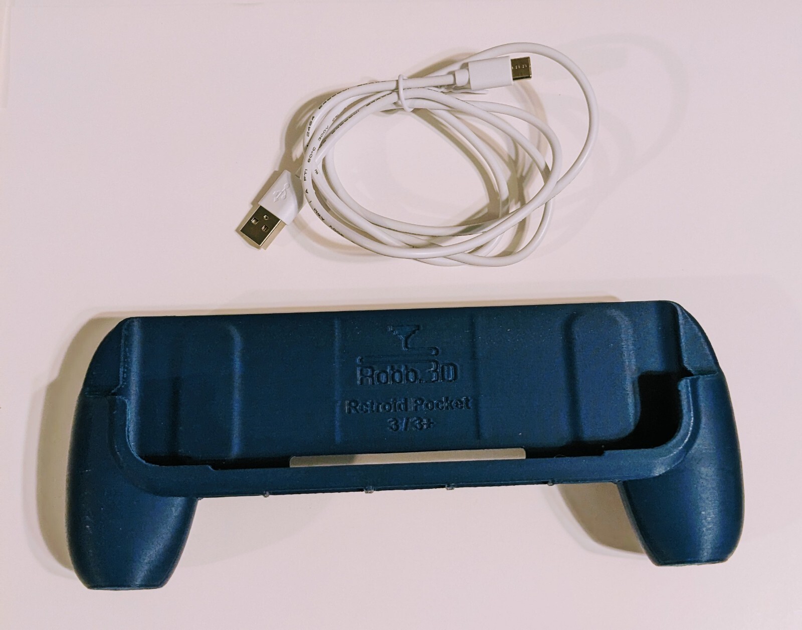 Retroid Pocket 3+ Plus Emulation Gaming Handheld Console – 128GB w/ Accessories