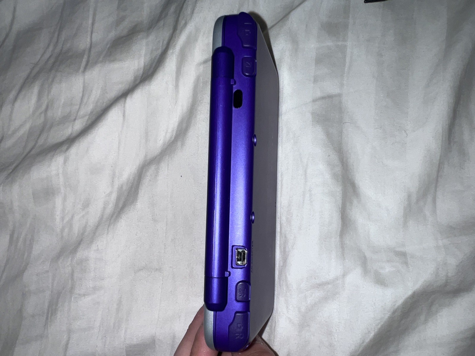 Nintendo 2DS XL Purple & Silver | Charger and Stylus | 64GB SD Card | Tested