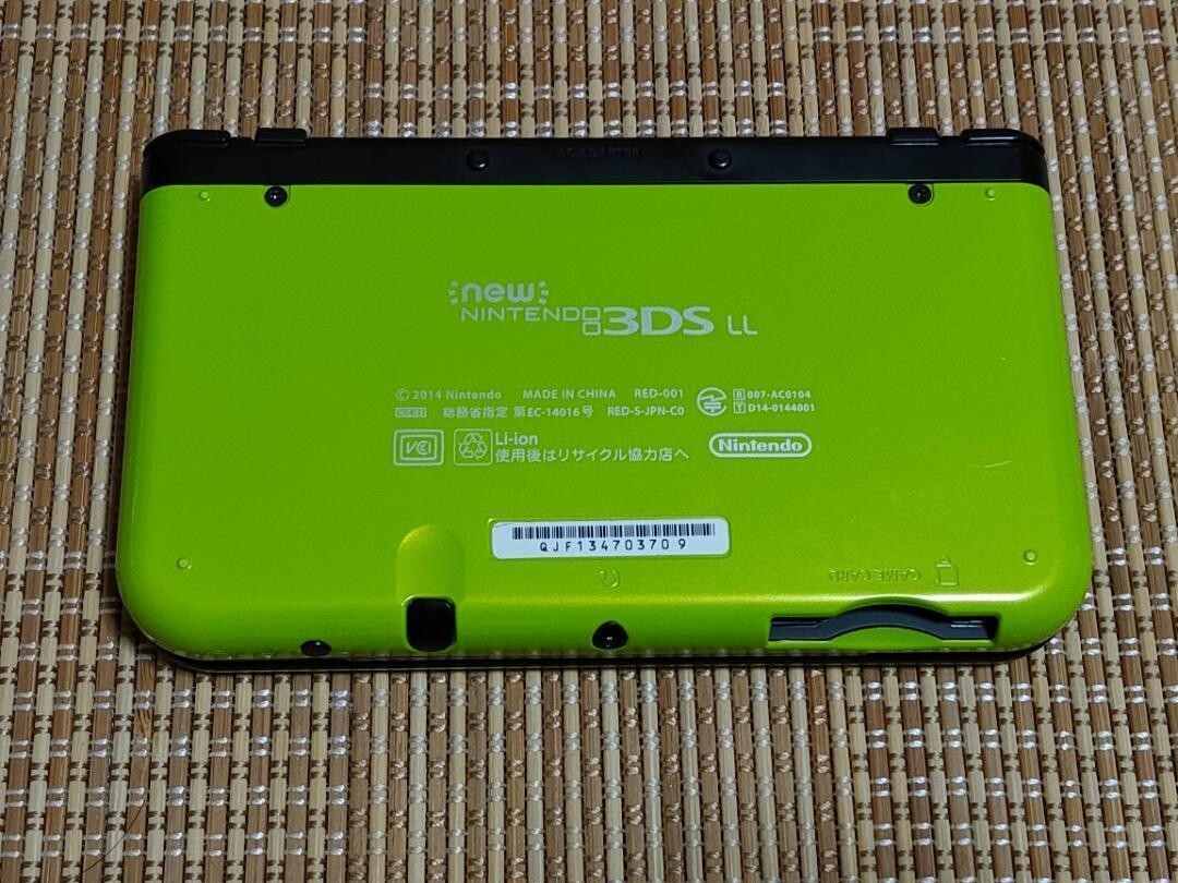 New Nintendo 3DS XL LL lime Black Console Stylus Working Tested Japanese ver