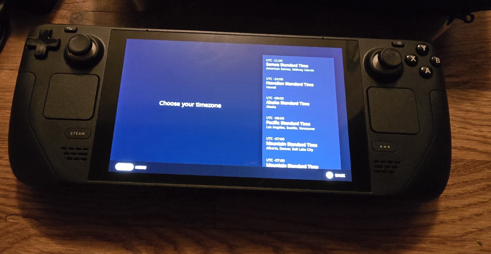 Valve Steam Deck 512GB LCD Launch Version With Case And Charger