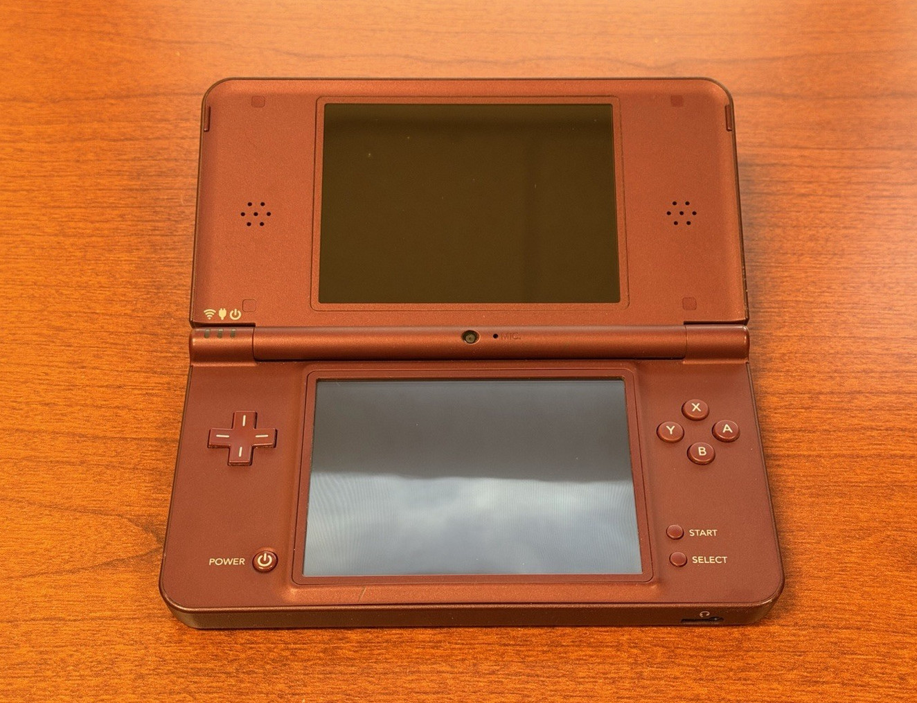 Nintendo DSi XL Burgundy – Charger Included *READ*