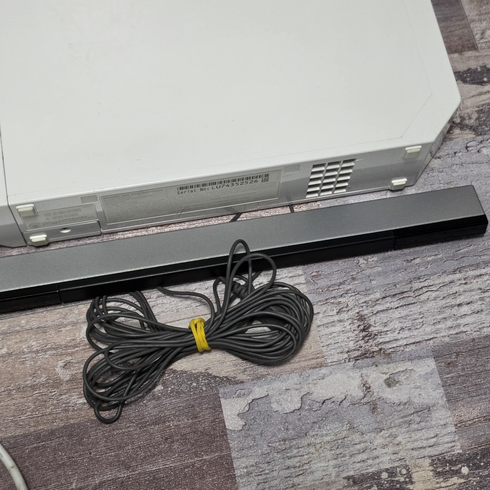 Nintendo Wii Console Bundle RVL-001 System Tested Works GameCube Compatible
