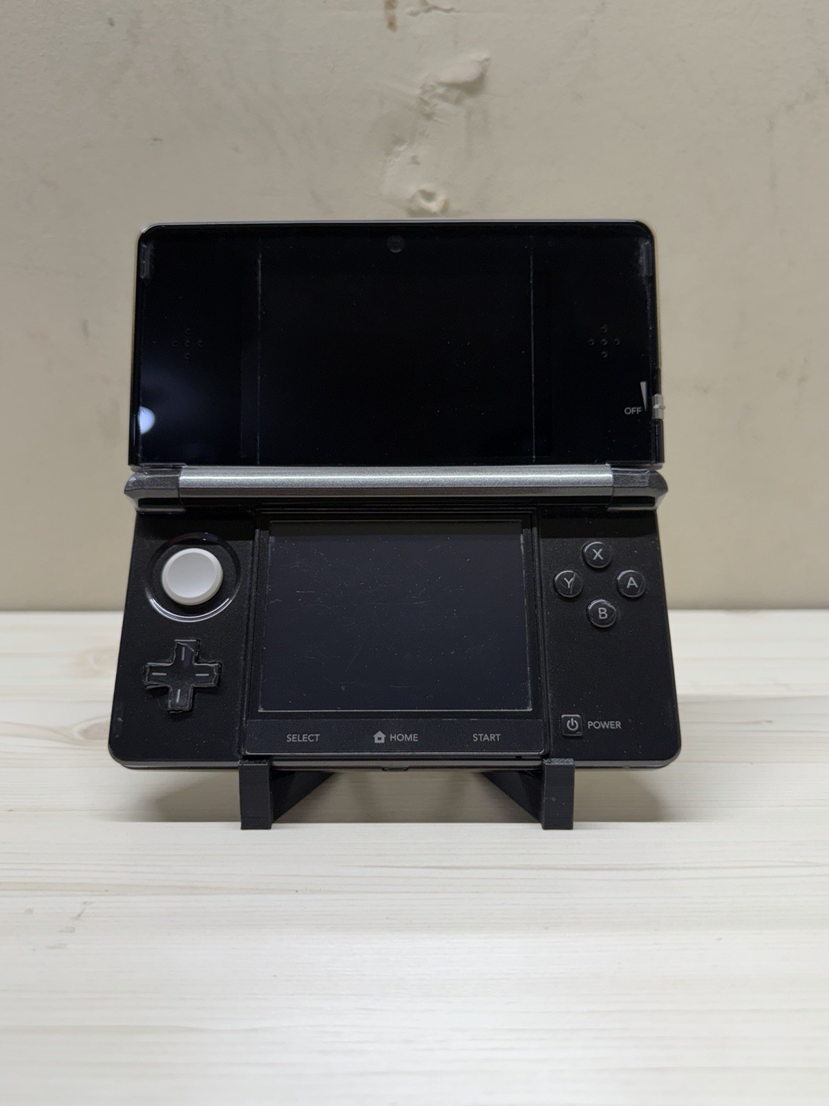 Nintendo 3DS Cosmo Black Handheld Console System CTR-001 No Stylus