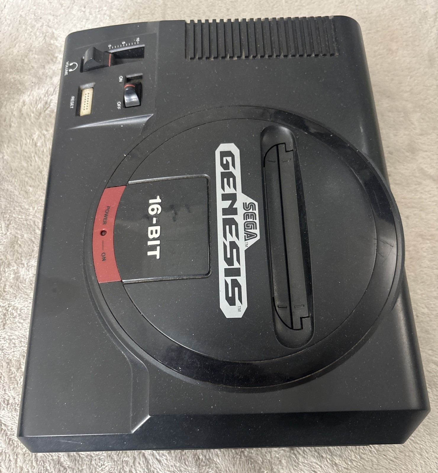 Sega Genesis Console 16-Bit – Works! Great With Game And Controller Tested