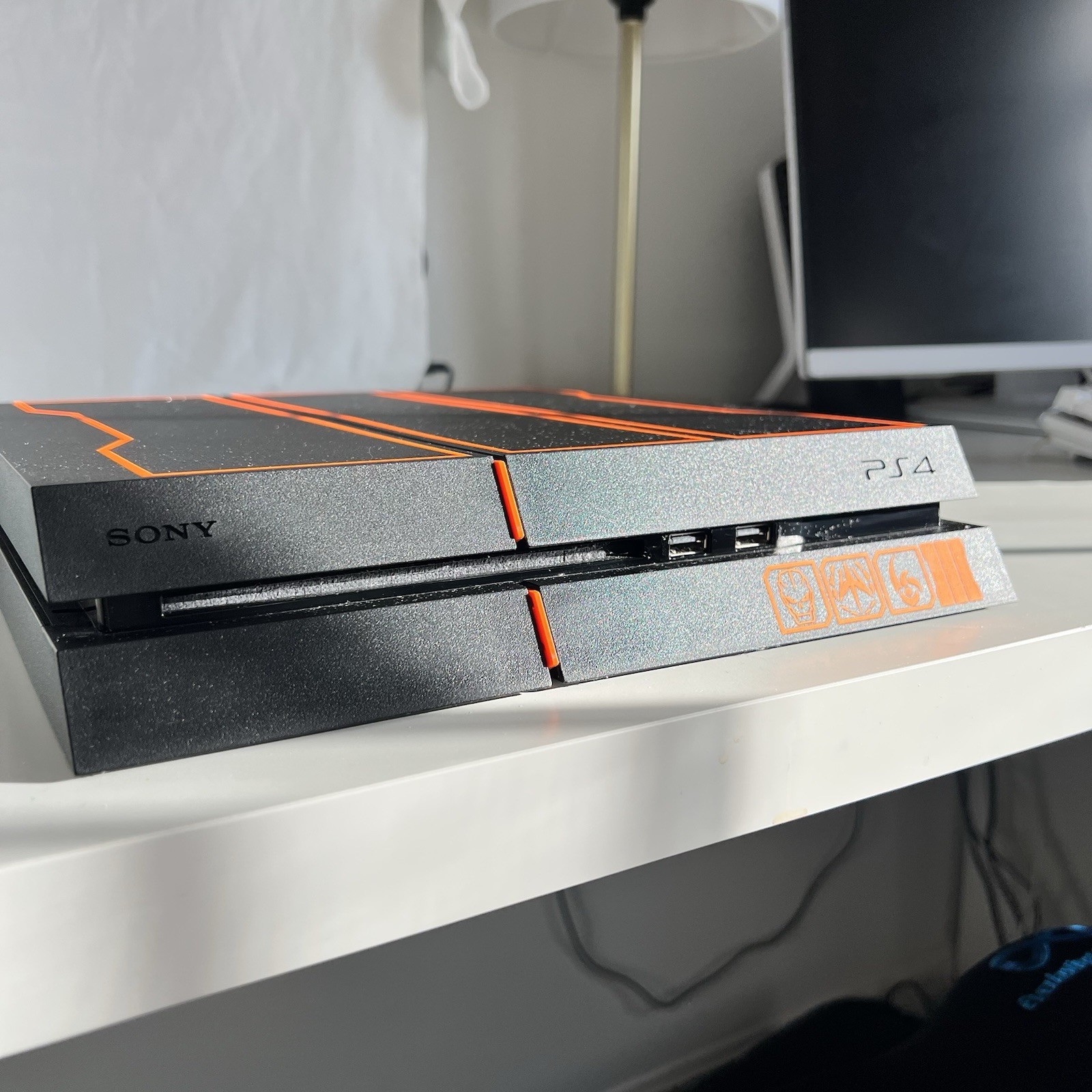 PS4 Playstation 4 1TB Call of Duty Black Ops III Limited Edition Console