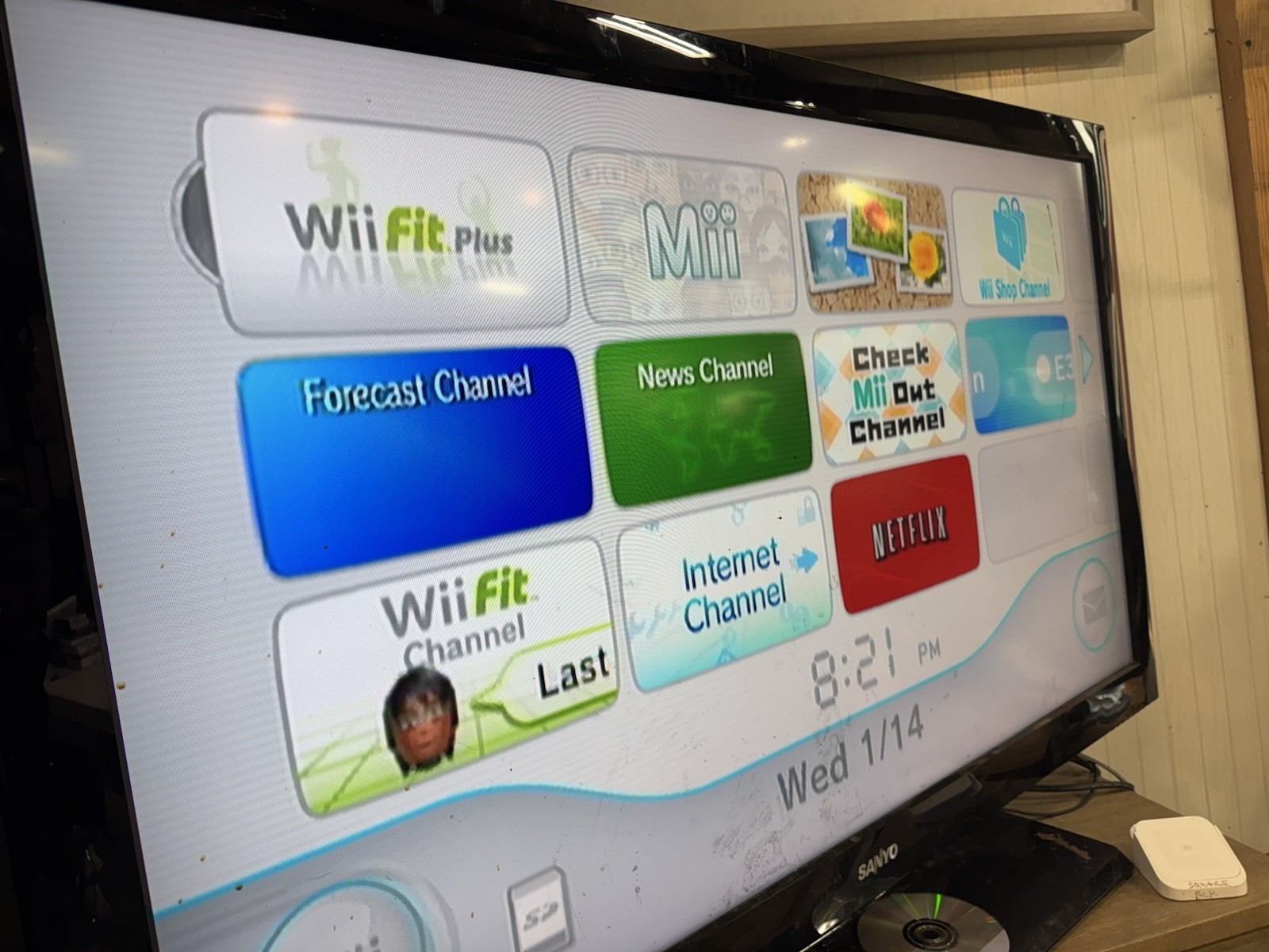 Nintendo Wii RVL-001 White Console Bundle – Tested and Working