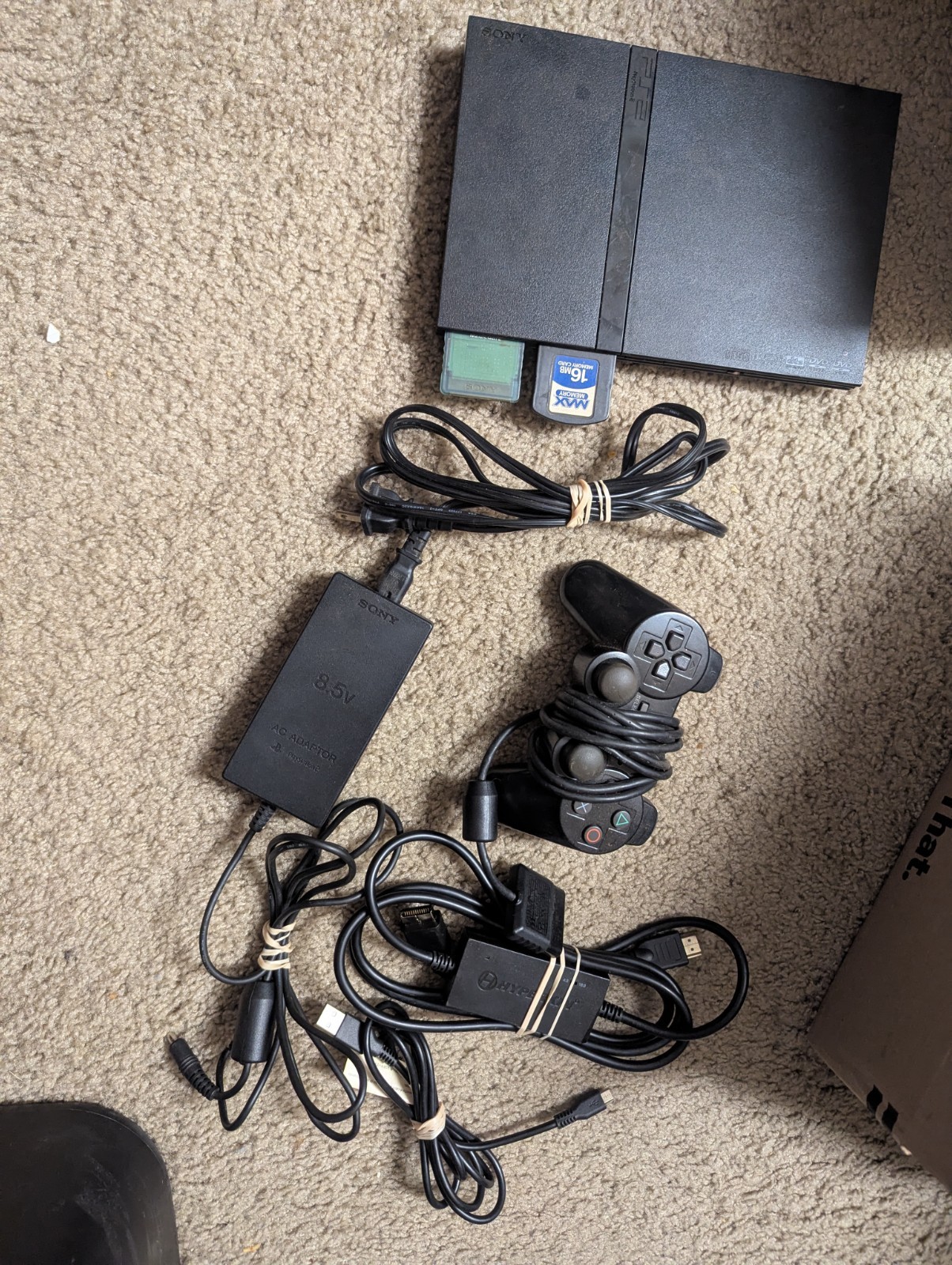 Sony PlayStation 2, SCPH-77001b (Games are NOT included.)