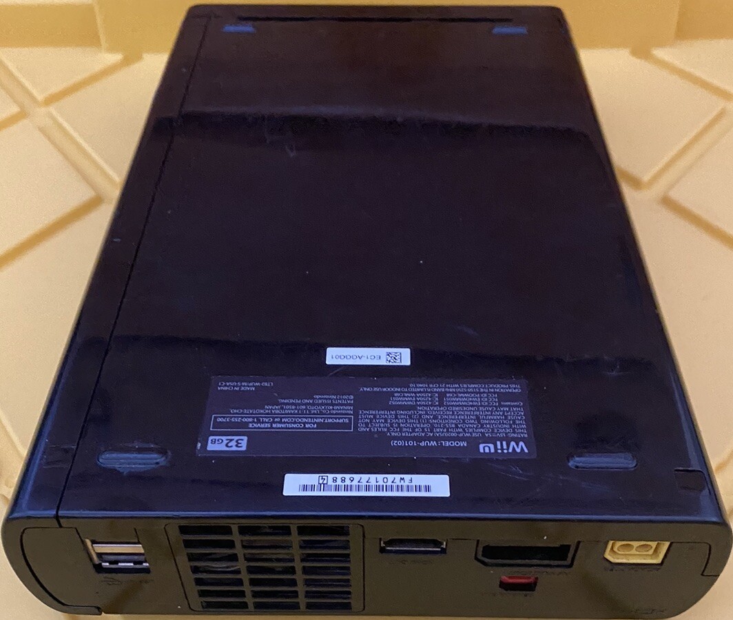Nintendo Wii U Black Console Only WUP-101(02) No Power – FOR PARTS / REPAIR ONLY
