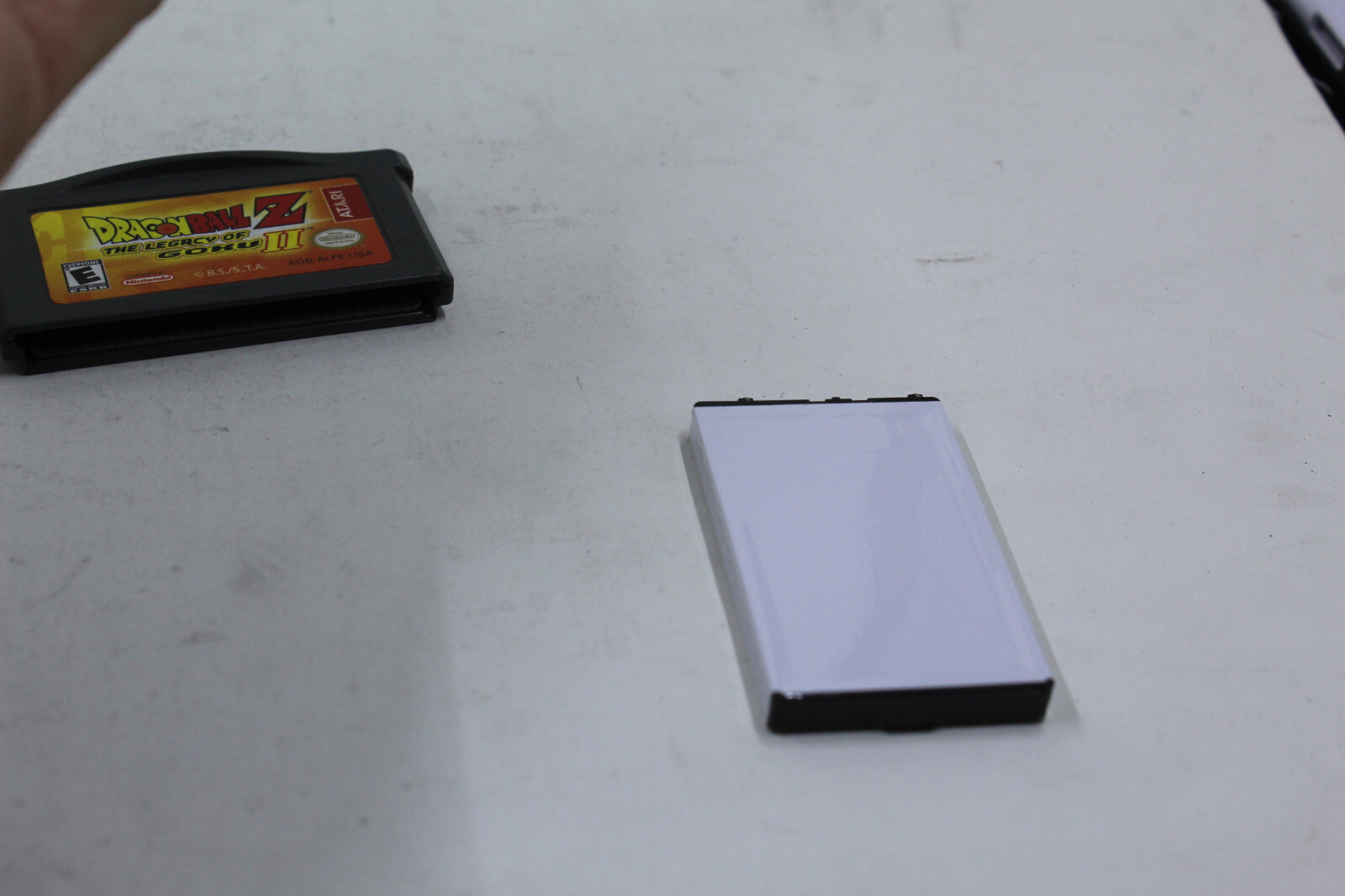 Nintendo Game Boy Advance SP Handheld System AGS-001 – Silver 2 Games no charger