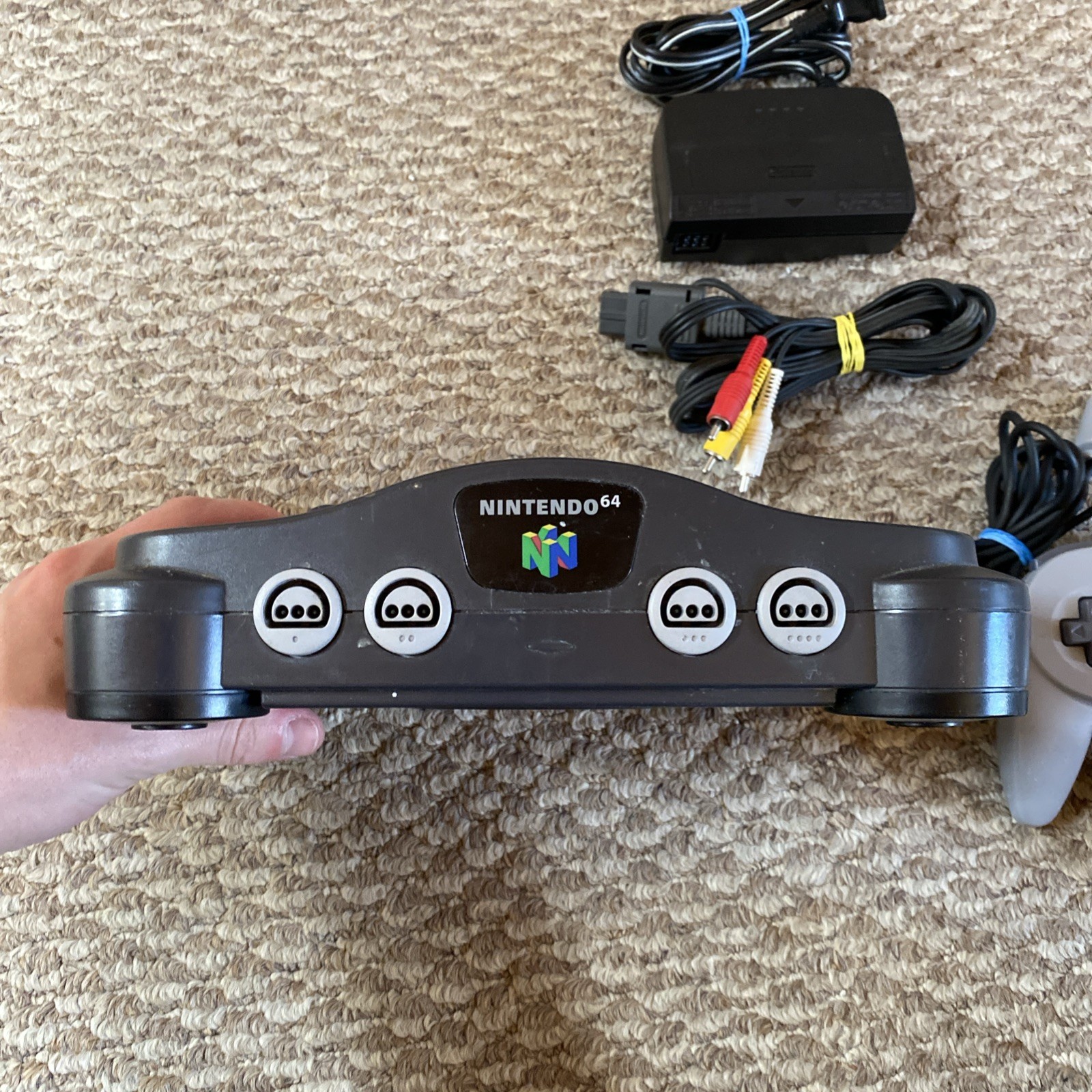 Nintendo 64 Black Console N64 w/ Silver Controller Power & AV Cables ALL OEM