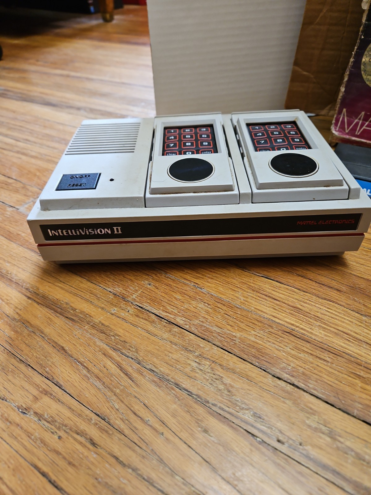 Mattel Electronics Intellivision II Console Master Component In Box With 6 Games