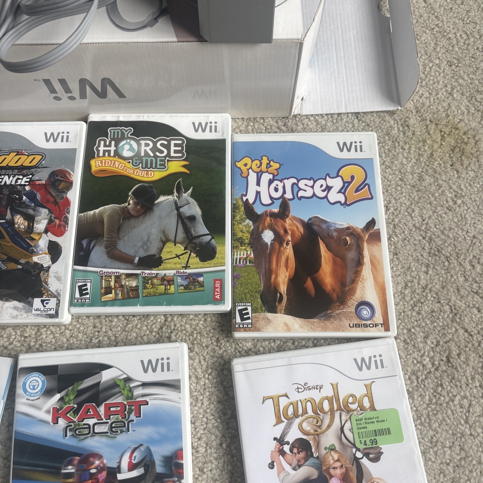 Original Nintendo Wii Console RVL-001 White Bundle **works**