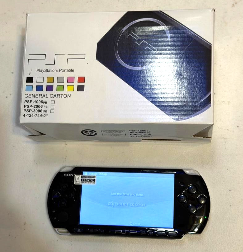 Sony PlayStation PSP 3000 Console with Charger New Battery Box