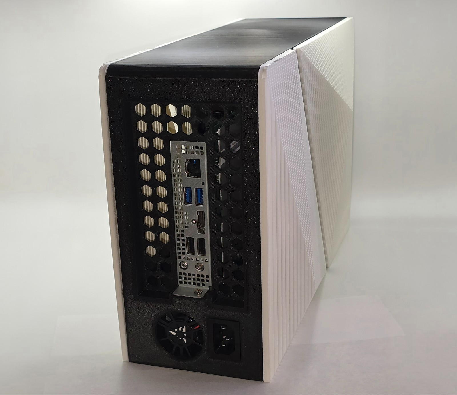BC-250 Custom SFF Gaming Console Steam Machine | Overclocked Bazzite OS 16GB