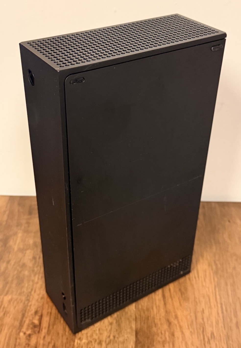Xbox Series S 1 TB Black Console with Controller + Cords 1883 TESTED/WORKING