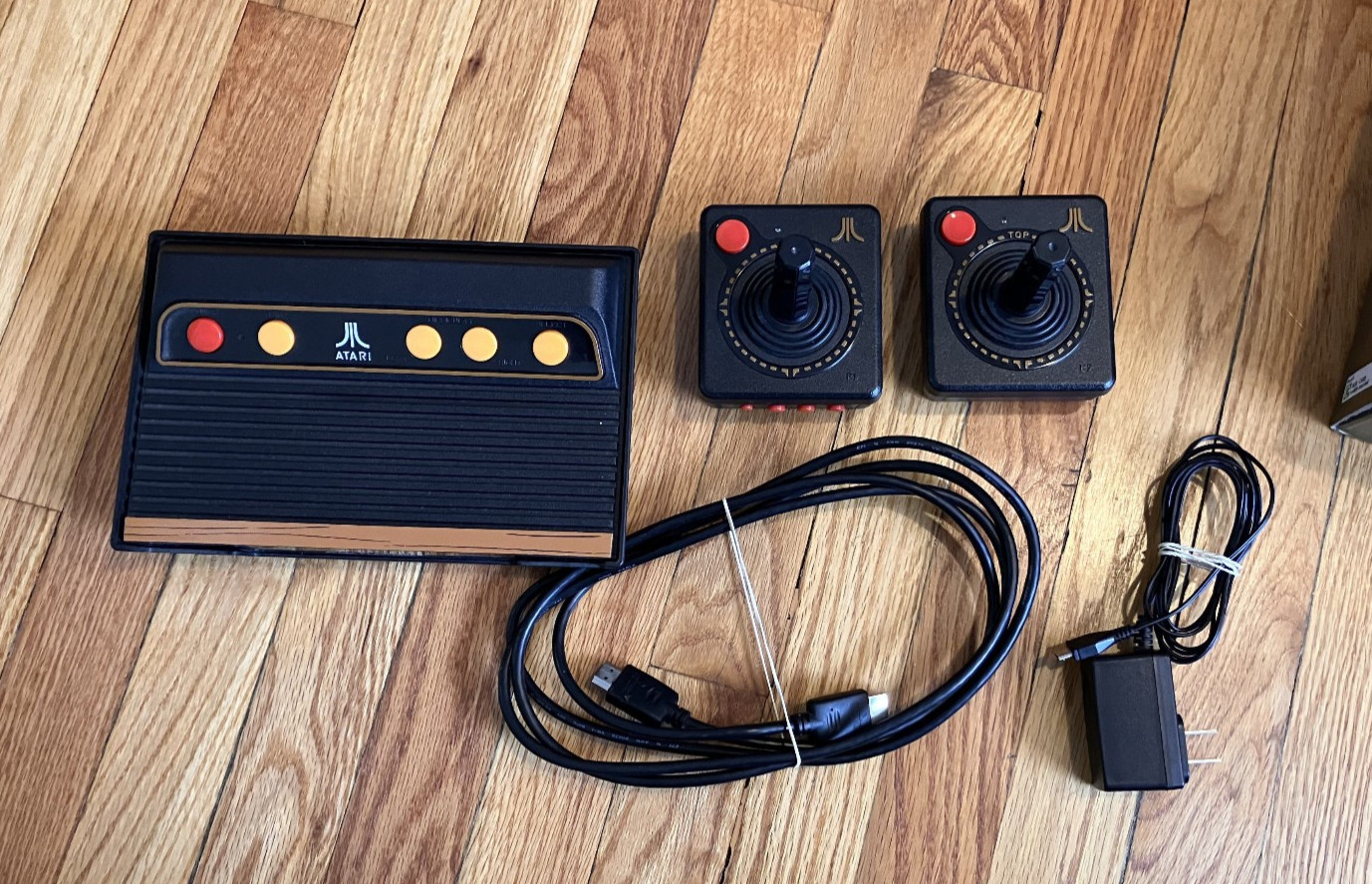 Atari Flashback 9 Gold HD Console 120 Built-in Games & Controllers , used, works