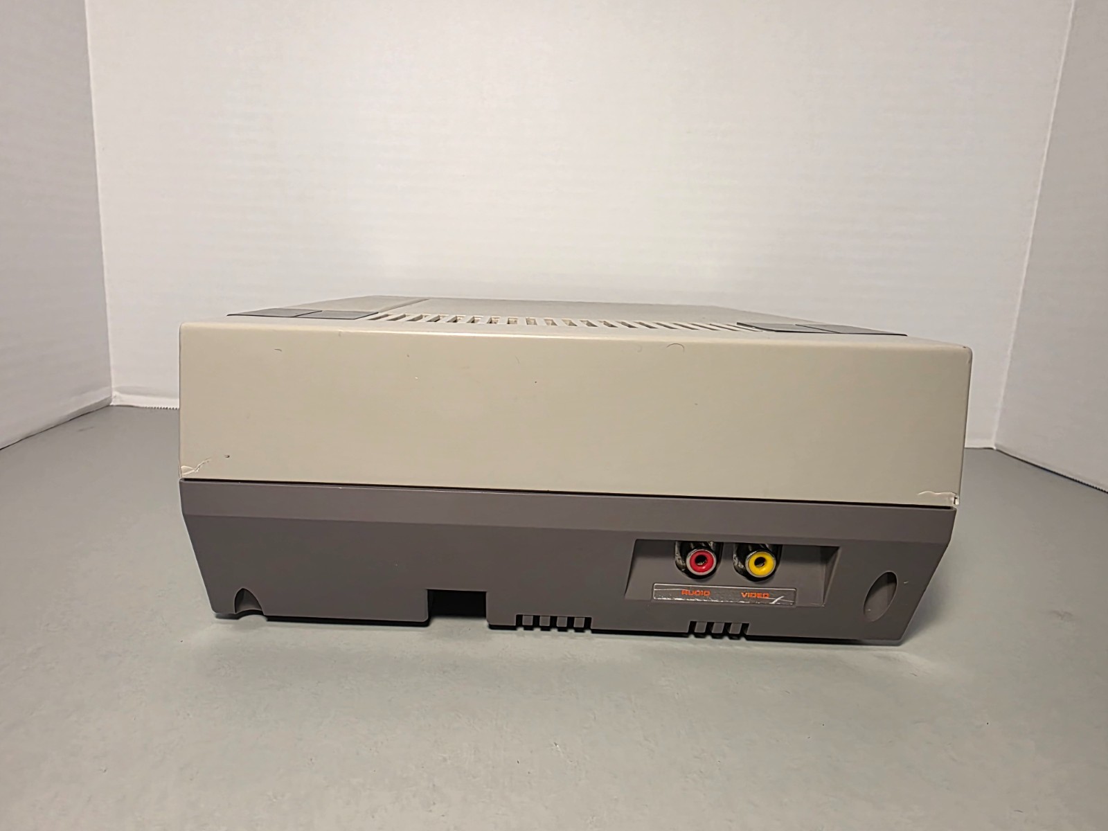 Nintendo (NES) Console Bundle, New 72 Pin Connector, – Tested Works!