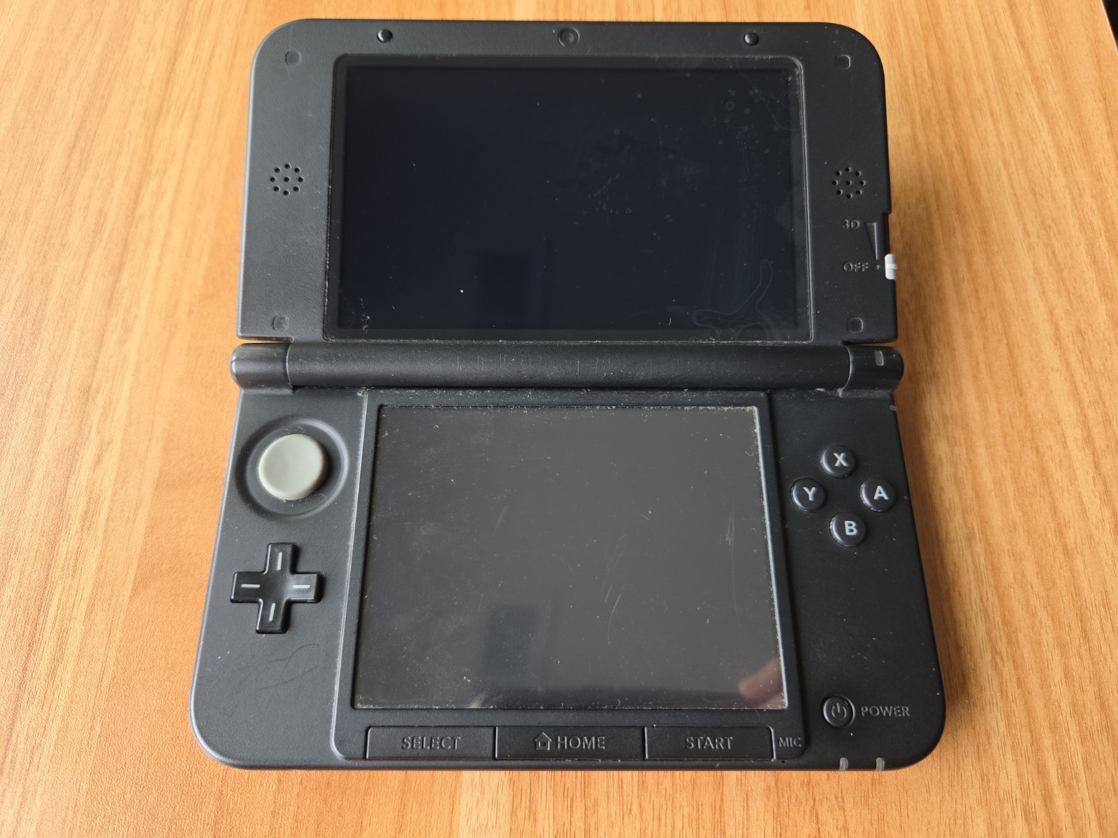 Nintendo 3DS LL Console Red – Not Powering On For Parts – USA Seller