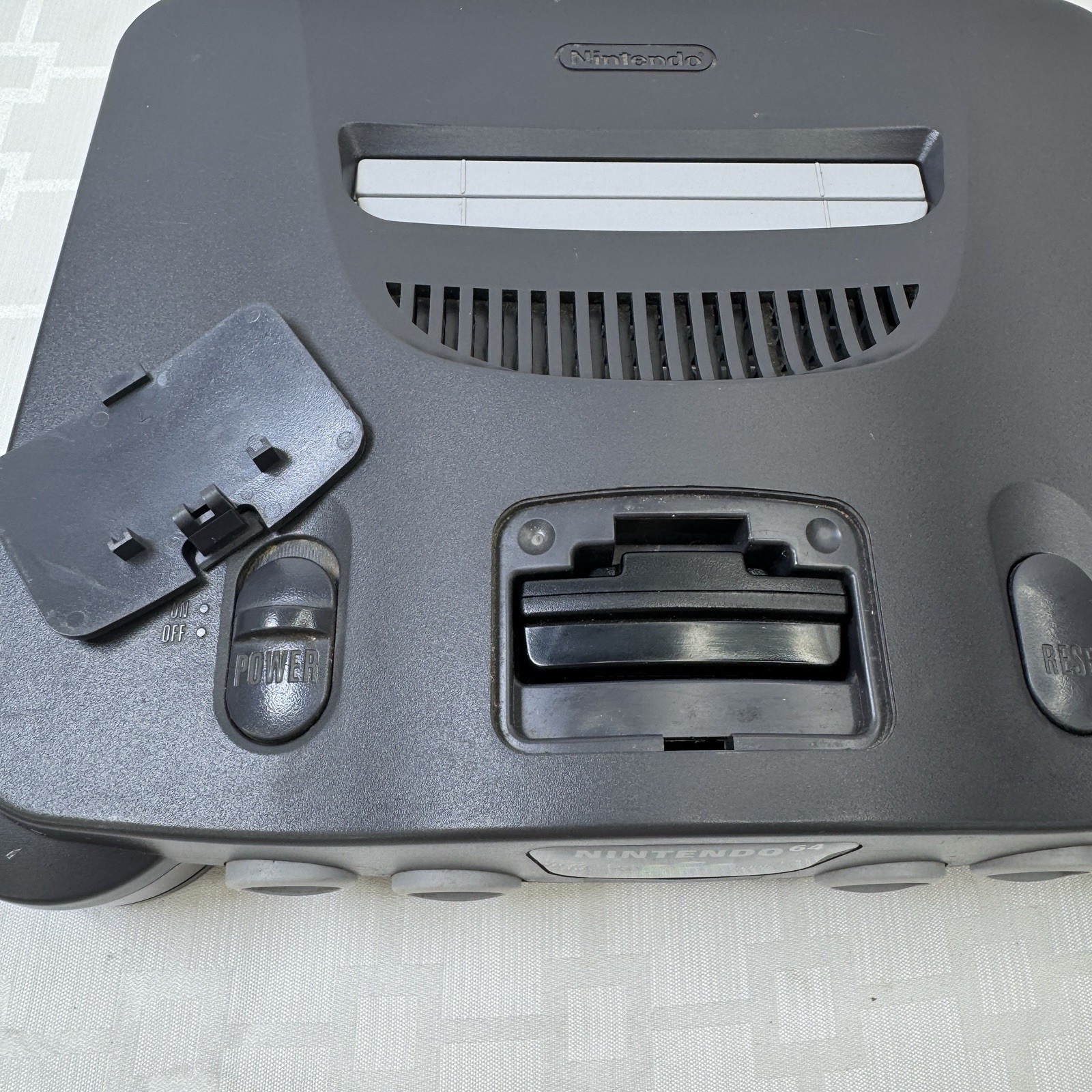 Nintendo 64 Console Bundle NUS-001 USA NS1 Serial # with Controller & Cables