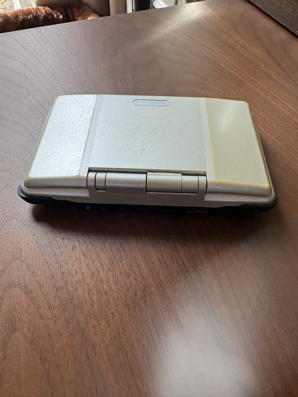 Nintendo DS Console with battery…powers on…no charger