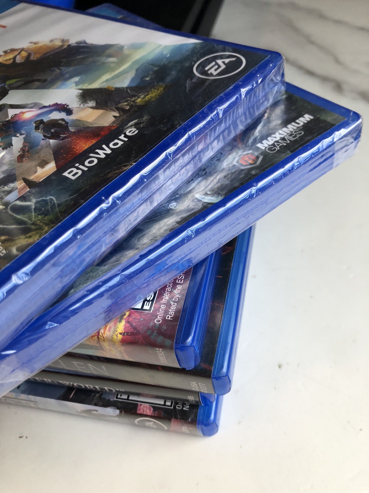 Sony Playstation 4 PS4 Slim 500GB CUH-2015A With (12) games 2 Controllers Bundle