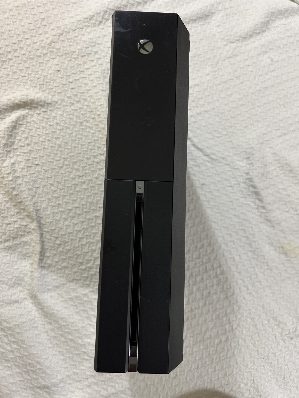 Microsoft Xbox One 500GB Black Console Bundle, Game + Controller Model No 1540