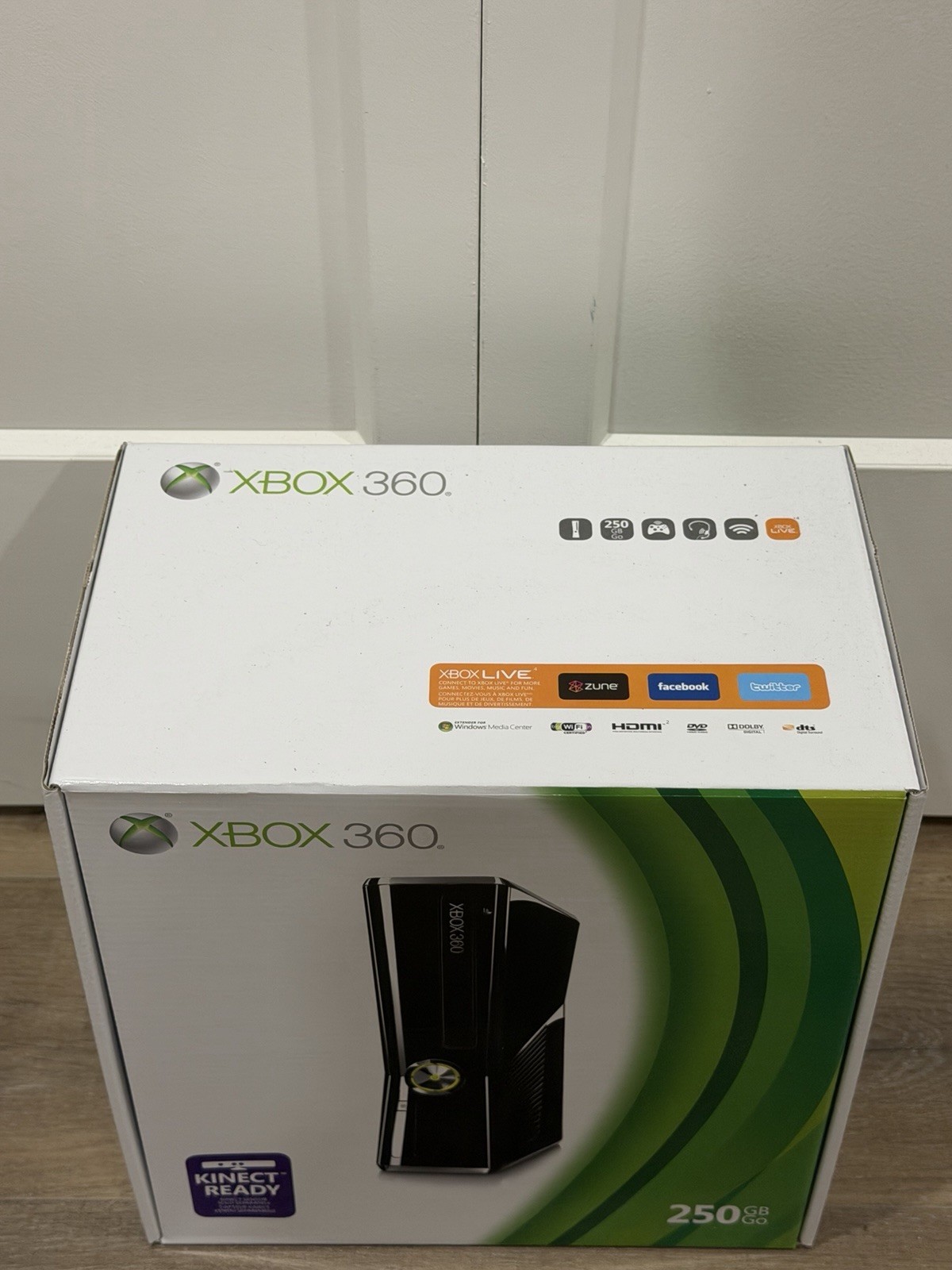 Microsoft Xbox 360 Slim S 250GB Console -New in Sealed Box- VGA Gradeable