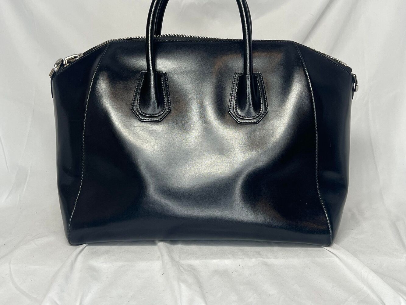 Givenchy Antigona Medium Bag Tote (321810)