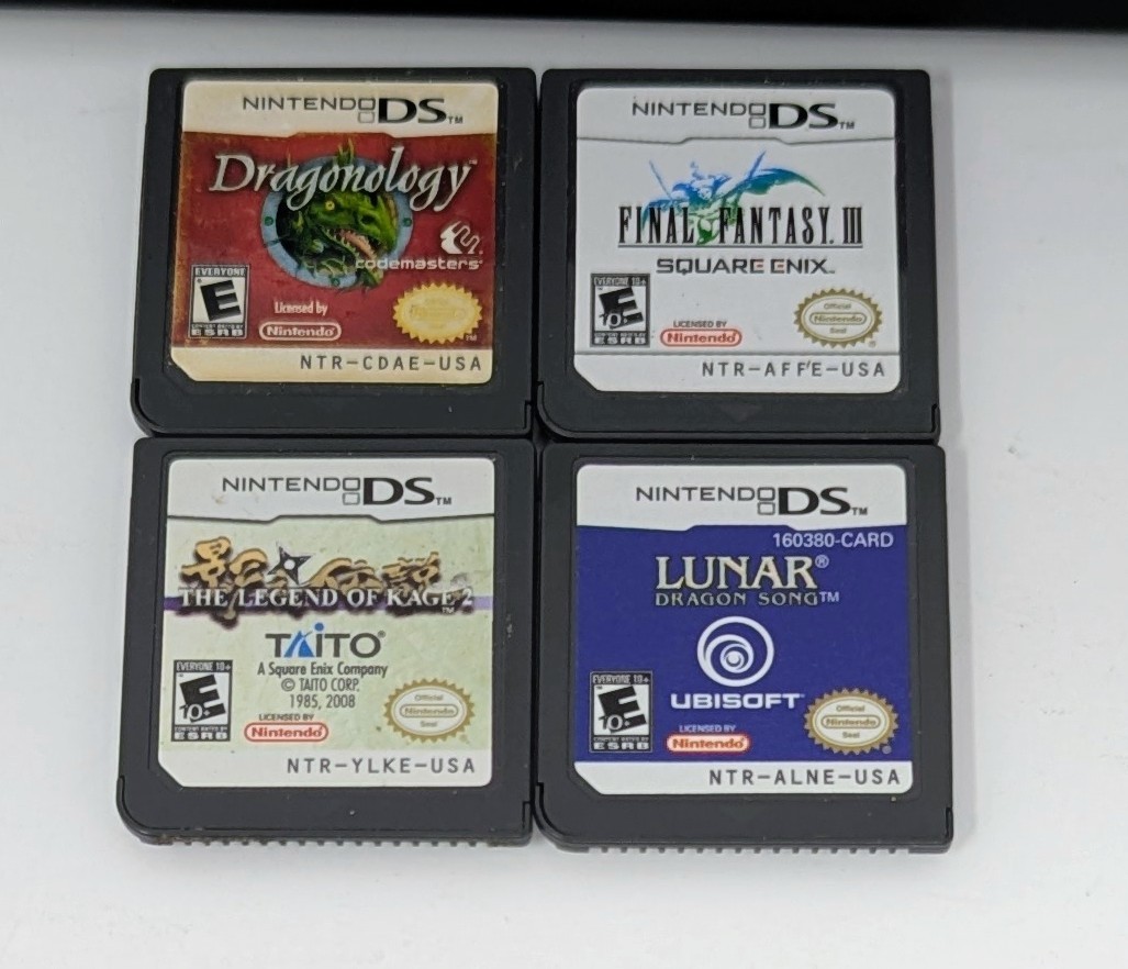 Nintendo Black DSi Handheld System Bundle w/ Charger & 4 Games – FFIII – Tested!