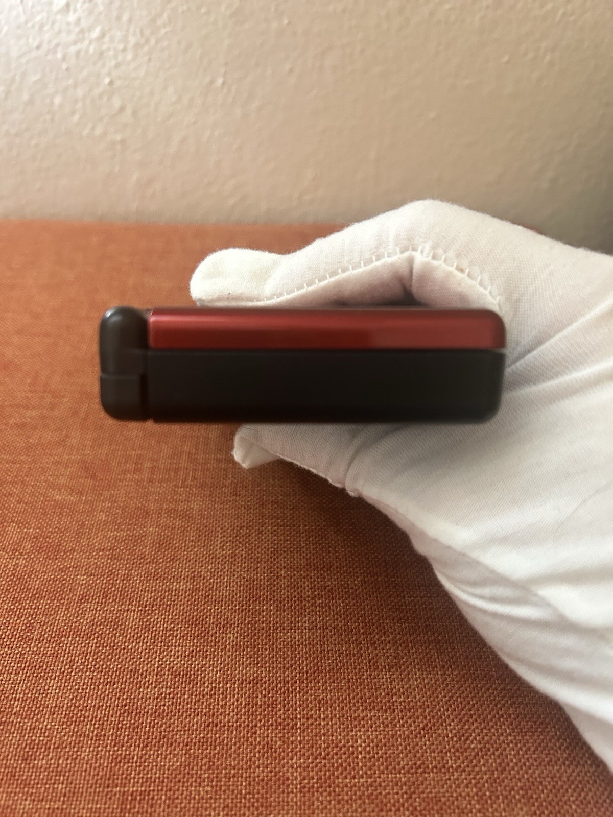 Nintendo DS Lite Red/Black Great Condition W Charger Stylus and Slot Cover￼