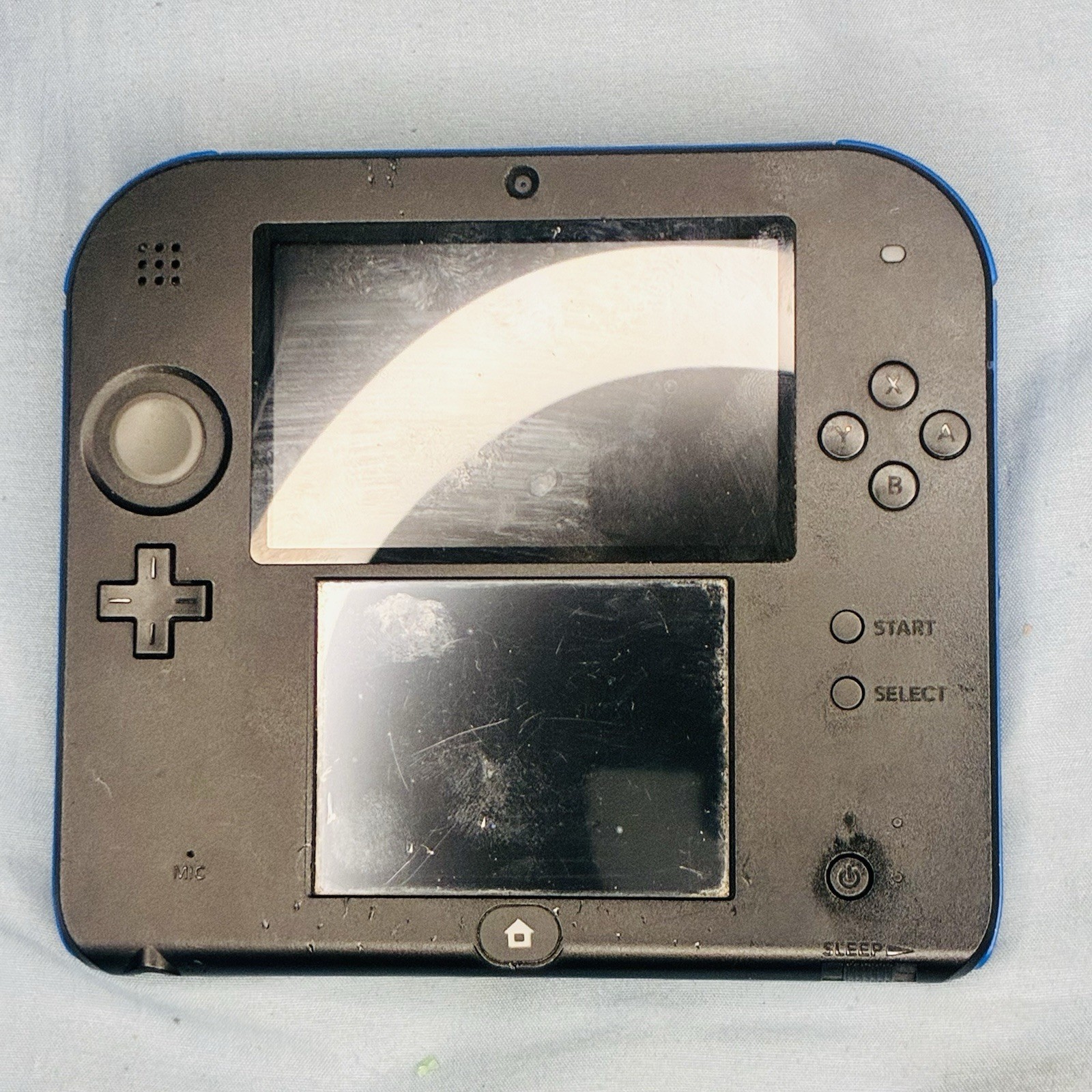 Nintendo 2DS Handheld Console FTR-001 Black/Blue With Game / Replacement Stylus