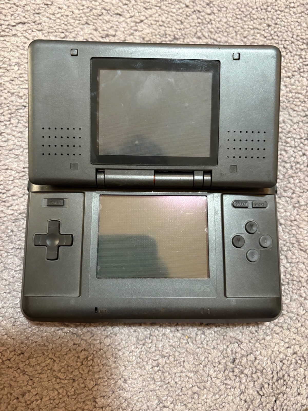 Nintendo DS Graphite Black Handheld System – Good Condition! – TESTED & WORKING
