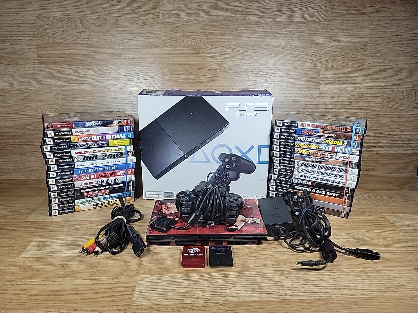 Sony PlayStation 2 Slim Console Bundle With 28 Games and Box READ!