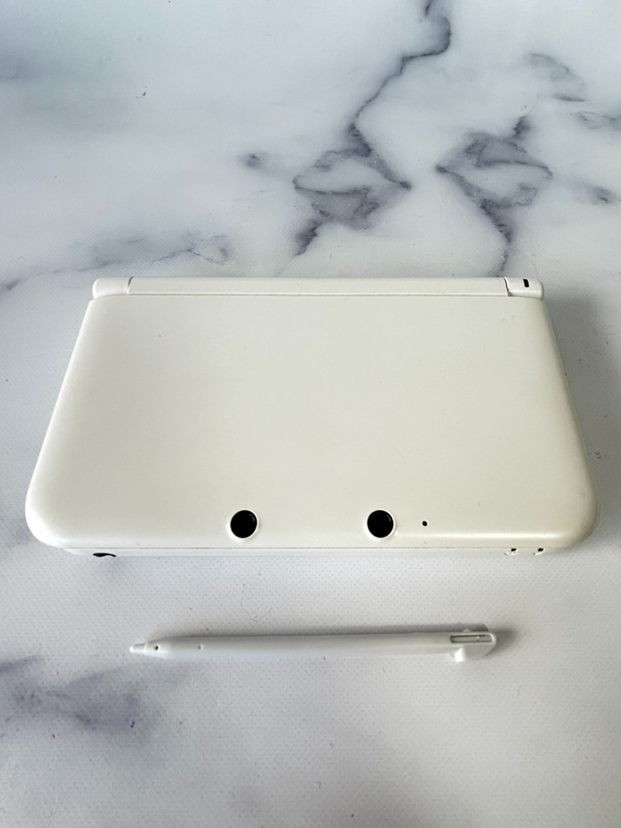 Nintendo 3DS XL LL Select Color Console region free / Charger SD card from US