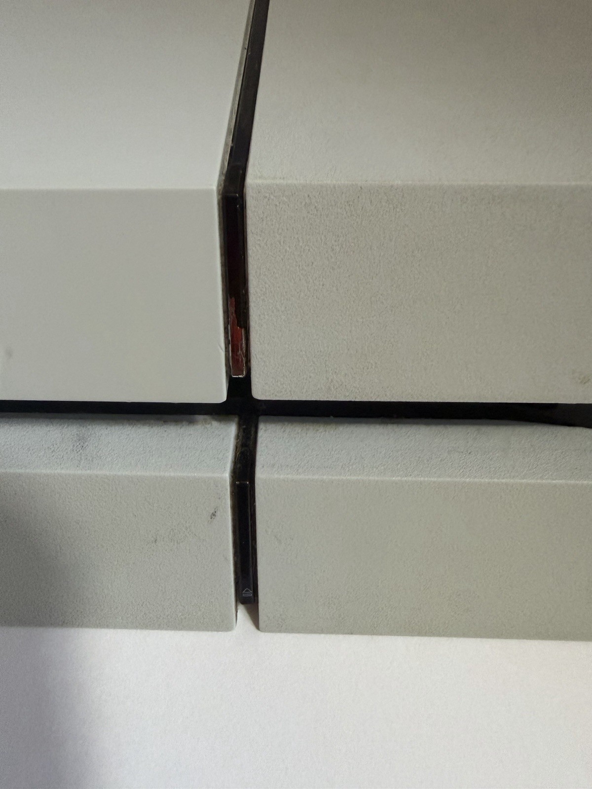 Sony PlayStation 4 PS4 White 500GB Console OEM Controllers Cords x7 Games Bundle