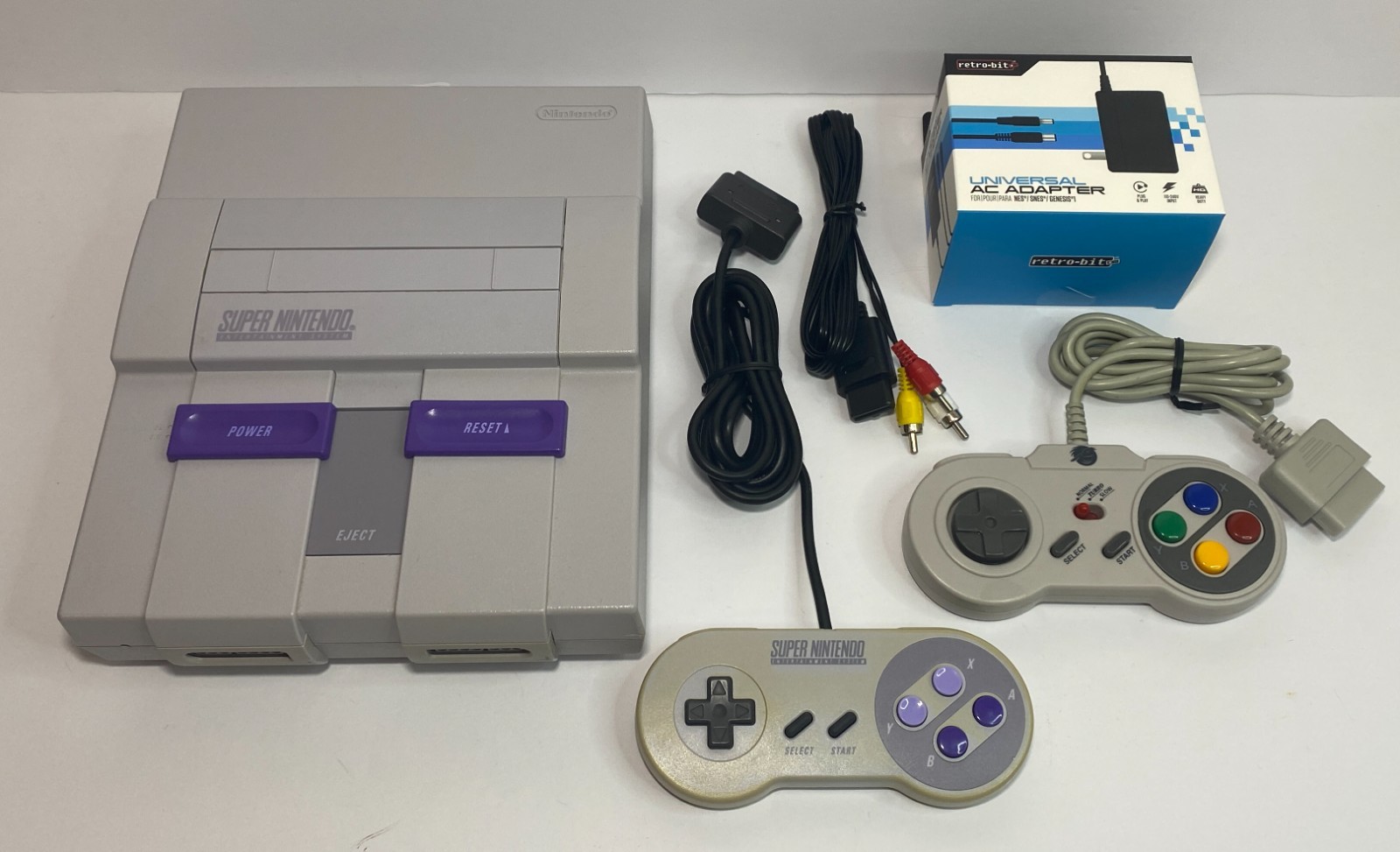 Super Nintendo SNES Console Bundle with 2 Controllers – Tested / Clean